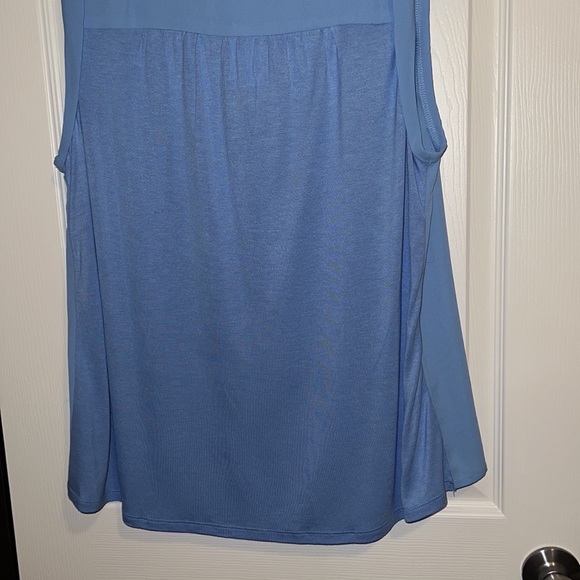 LOFT Henley Mixed Media Shell, Size Large, NWT - Picture 8 of 11